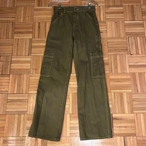 Khaki Green Wide-Legged Cargo Pants
